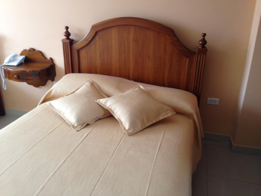 Hostal El Arbolito โกตากาชี ภายนอก รูปภาพ